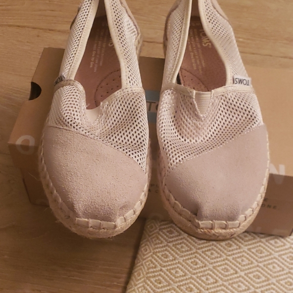 Toms classic natural mesh flat - Picture 2 of 4